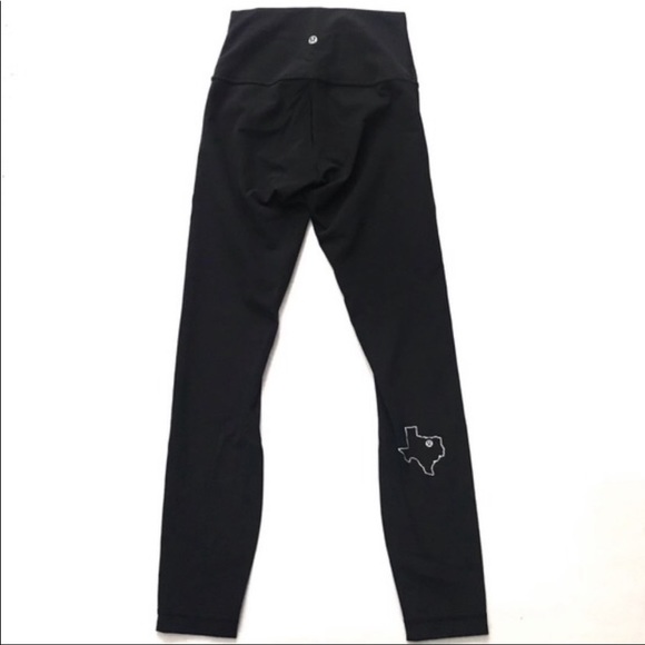 ISO Lululemon Texas - Picture 2 of 3